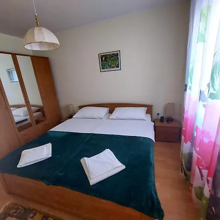 Apartman Nelamore - Krk Town, 300 Meters To The Krk Town
